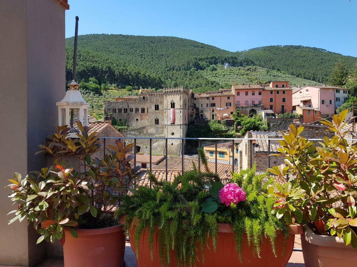 Appartamento Valle Verde Buti エクステリア 写真