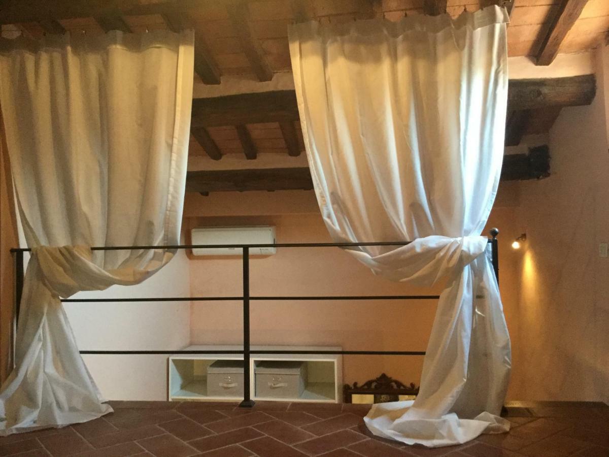 Appartamento Valle Verde Buti エクステリア 写真